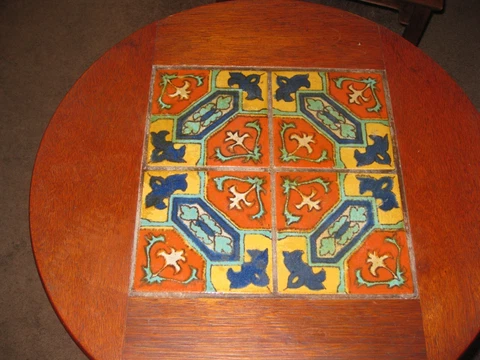 Vintage Rare Tudor Tile Oak Table 24” x 23” Round Cover