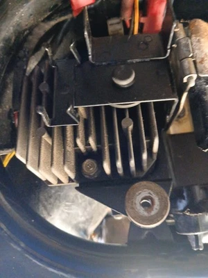 Honda Cx500 Regulator Rectifier Original with stove enabled metal bracket  - Image 1 of 4