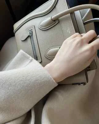 Equipaje Celine Nano Dune en buen estado Foto 1 de 2