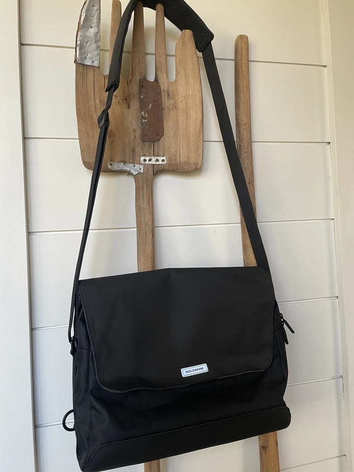 Moleskine Nomad Messenger Laptop Notebook Bolso Negro Italia Foto 1 de 4