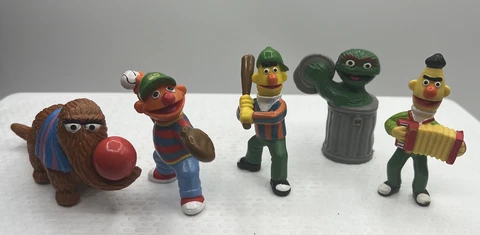 Vintage Sesame Street PVC Figures Applause Lot of 5 Bert Ernie Huffalamp Oscar Cover