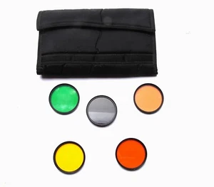 Lot of 5 Camera Filters 55mm Hoya, Prinze, Vivitar + Case Includes Polerizer - Picture 1 of 5