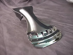 PIEZA TRASERA CROMADA PARA GUITARRA DOBRO O RESONADOR - Imagen 1 de 3