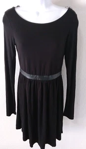Forever 21 Black Fit & Flare Dress Knee Length Size Small NWT - Picture 1 of 10
