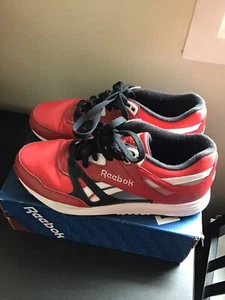 Reeboks Sneakers Custom Made Chicago Bulls Jordan Red Black Color Way Preowned - Picture 1 of 7