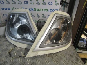 DAF XF EURO 5 SUPER SPACE ROOF LIGHT (PAIR) - Picture 1 of 2