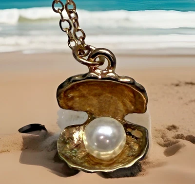 "Dije pequeño perla genuina en azul esmaltado concha de almeja tono dorado 19-22"" de colección" Foto 1 de 4
