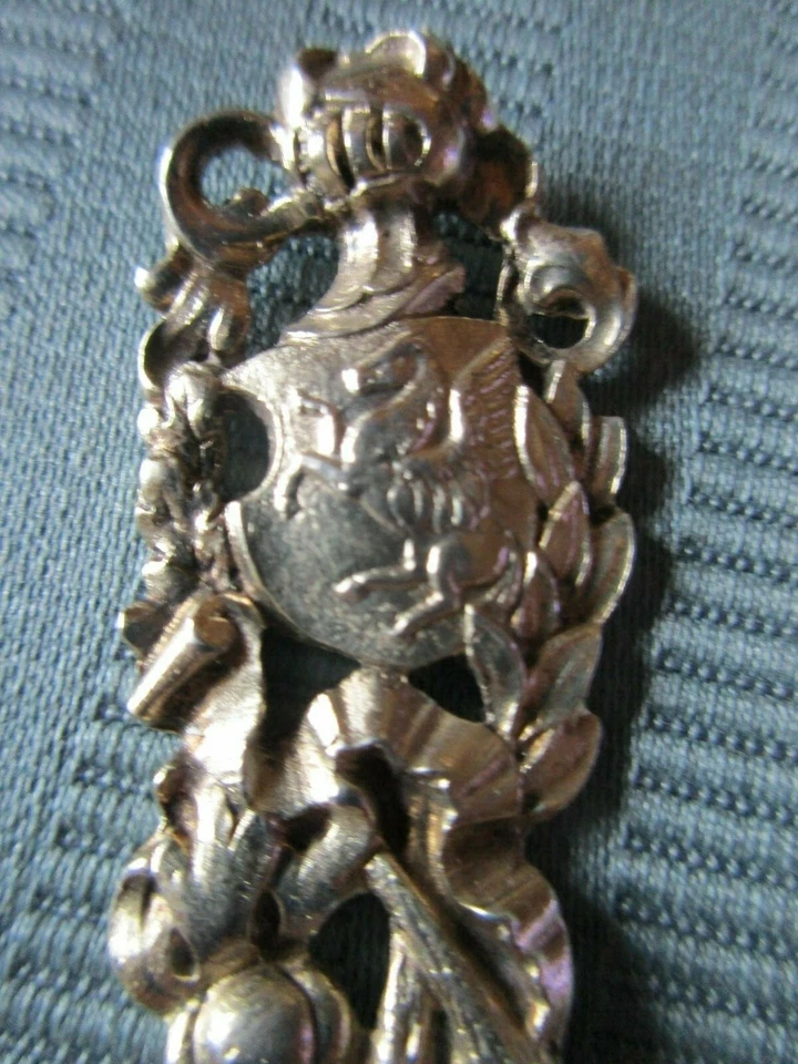 GORHAM Heráldica RECUERDO Cuchara Fundida ARMADURA DE CABALLERO Plata de Ley .925 Grabada Foto 1 de 4