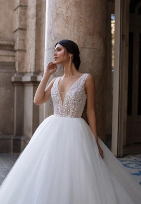 Pronovias Privee Winton wedding dress size S/36EU/UK8 - Image 1 of 4