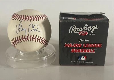 БЕЙСБОЛЬНЫЙ МЯЧ С АВТОГРАФОМ ВИННИ КАСТИЛЬИ OMLB СЕРТИФИЦИРОВАННЫЙ JSA COLORADO ROCKIES - Изображение 1 из 4