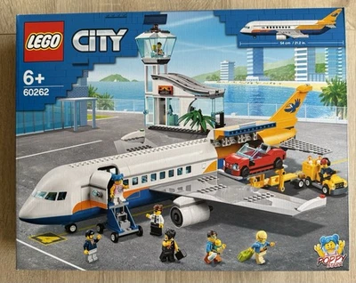 Lego City Airport Passenger Airplane 60262 Brand New Sealed FREE POSTAGE  - Image 1 of 4