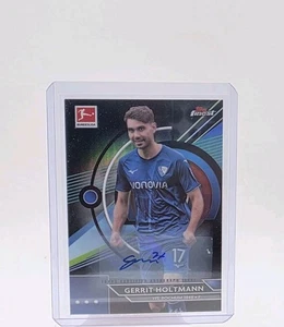 2022-23 Topps Finest Bundesliga 29 Gerrit Holtmann Black Refractor AUTO /150 SP - Picture 1 of 2