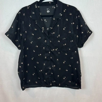 Camisa para dormir Gilly Hicks negra floral satinada talla mediana clásica suave sueño para mujer Foto 1 de 4