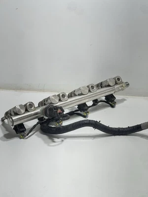 Tubo de riel de combustible y sensor de presión Hyundai Accent Veloster Kia Rio Soul 12-16 1,6 L Foto 1 de 4