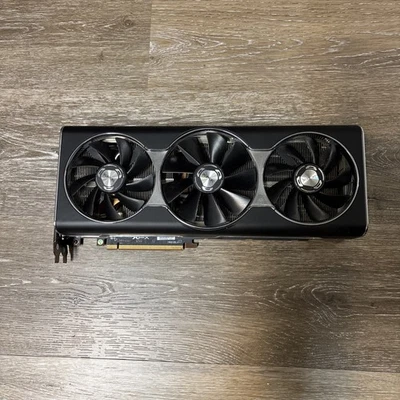 Tarjeta de gráficos XFX Radeon RX 5700 XT 8 GB GDDR6 (RX57XT83LD8) Foto 1 de 3