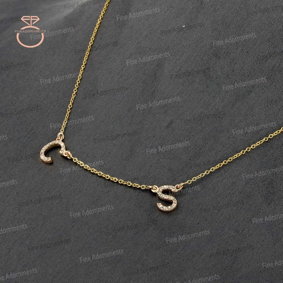 Nuevo collar inicial de oro amarillo sólido de 14k con dije de letras de diamantes naturales Foto 1 de 4