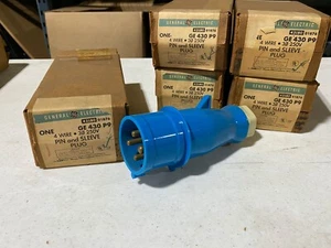 One General Electric 430P9 Pin and Sleeve Plug 30A 250V 4-Wire NOS - Picture 1 of 8