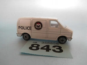 Welly no 99591 Die Cast City White Police Van (843) - Picture 1 of 6
