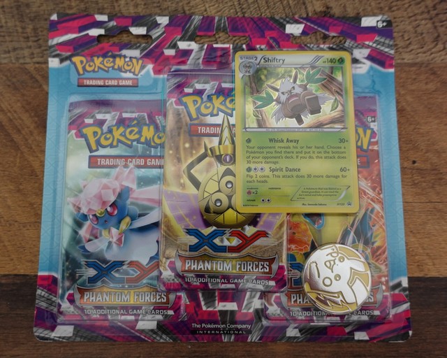 Pokemon - Phantom Forces - 3-Booster Blister Pack - Shiftry XY23 - Pikachu  Coin