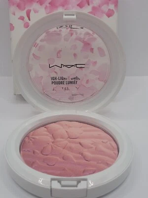 MAC Fleur Real High-Light Powder New in Box Free Ship - Image 1 of 4