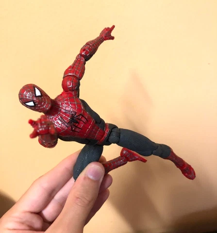 Spider-Man 2 Movie 2004 6" Scooter Spider-Man Super Poseable Figure by ToyBiz Cover