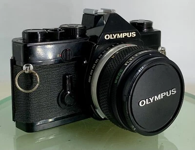 Olympus OM-1 MD BLACK B35mm SLR Film Camera & Olympus ZUIKO  50mm f1.8 Lens ++++ - Image 1 of 4
