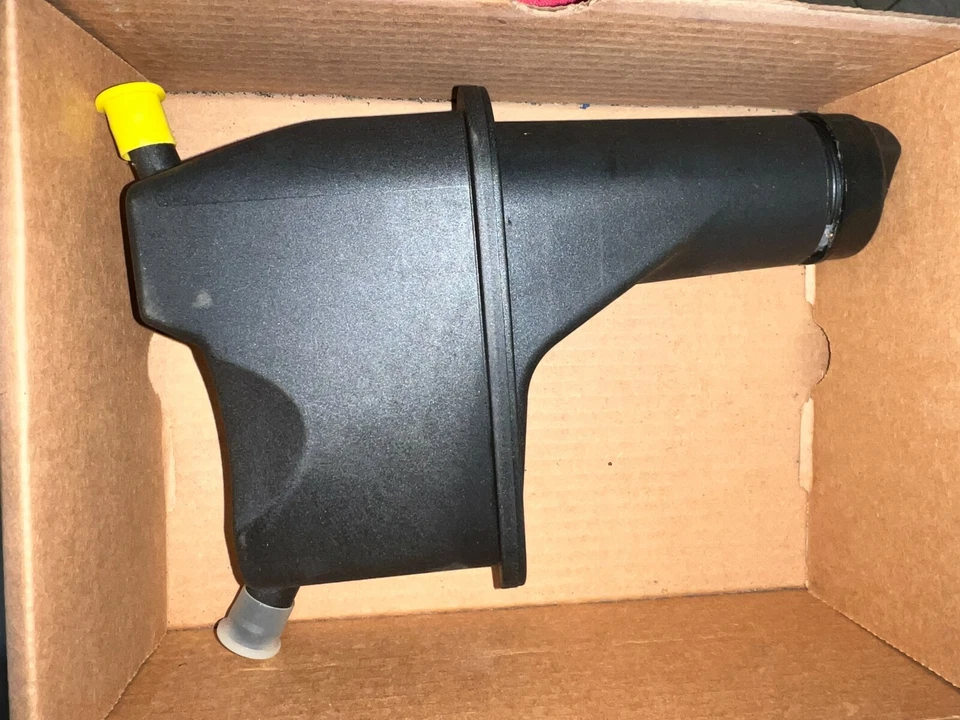 Depósito de dirección asistida para Volkswagen Cabrio Golf Jetta 1H0422371C Foto 1 de 1