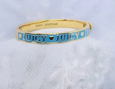 ¡NUEVO! "Brazalete Juicy Couture esmalte azul JUICY 2,5"" X2""" Foto 1 de 4