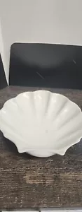 Vintage Lillian Vernon 87 Milk Glass Trinket Dish - Picture 1 of 6