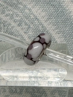 Authentic Trollbeads OOAK White & Purple Dots on Purple UU, New (60.0) - Image 1 of 4