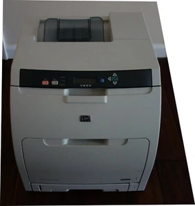 HP LaserJet CP3505n Color Laser Printer Not working for parts only - Picture 1 of 11