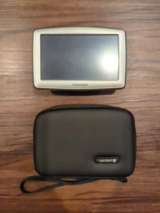 Tom Tom XL N14644 GPS Navigation System w/ Storage Case 4.5" Screen Car Bundle - Picture 1 of 4