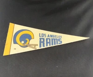 VINTAGE [LOS ANGELES RAMS]—70’s NFL PENNANT (9”x4”—mini) - Bild 1 von 3