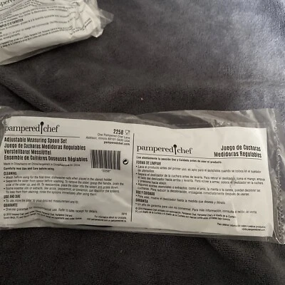 Juego de 2 cucharas medidoras ajustables Pampered Chef #2258 nuevas Foto 1 de 4