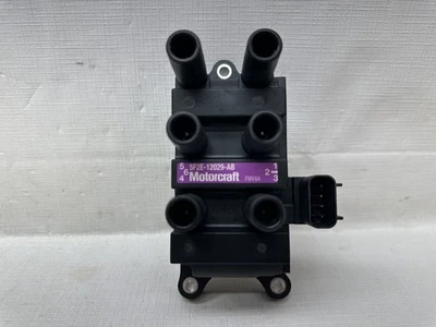 Paquete de bobinas Ford & Mercury 2001-2008 NOS Motorcraft # 5F2E-12029-AB Foto 1 de 4