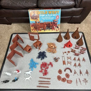 Vintage Wild West Playset Fort Apache Toy Street Cowboys Indians Over 135 Pieces - Picture 1 of 24