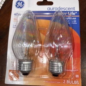 GE F15 40 Watt 40W Auradescent Chandelier Candelabra Bulbs Flame Clear 2 Pack - Picture 1 of 8