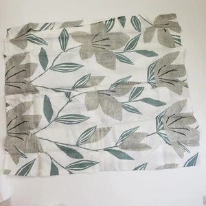 Almohada Simulada Tienda The Company 100% Lino Danson Floral Verde Marfil Gris - Imagen 1 de 4