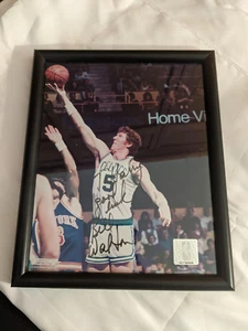 Autographed Bill Walton Photo w/Frame - Picture 1 of 6