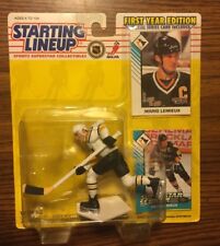 MARIO LEMIEUX NHL PITTSBURGH PENGUINS STARTING LINEUP ACTION FIGURE & 2 CARDS 