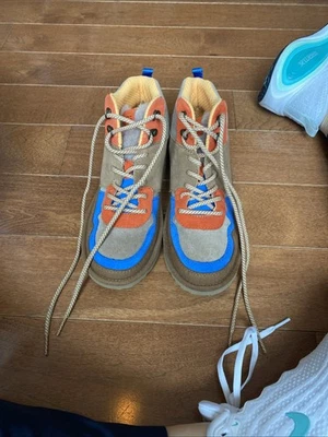 UGG ботинки кроссовки Highland Hi наследия мальчиков детский размер 5Y - Изображение 1 из 4