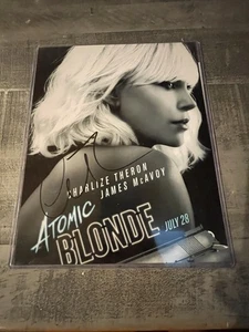 Charlize Theron Signed 8 X 10 Photo - Gorgeous Picture COA Atomic Blonde - Picture 1 of 3