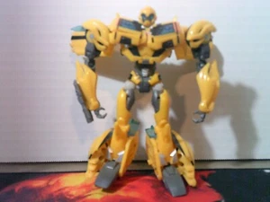 Transformers Prime BUMBLEBEE Complete First Edition Deluxe - Picture 1 of 2