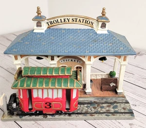 Lemax End Of The Line Trolley Station 2005 Village #53518  - Picture 1 of 13