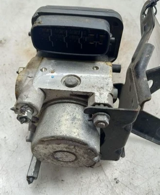 2007-2009 TOYOTA YARIS Sedan ABS Anti-Lock Brake Pump Assembly Foto 1 de 2