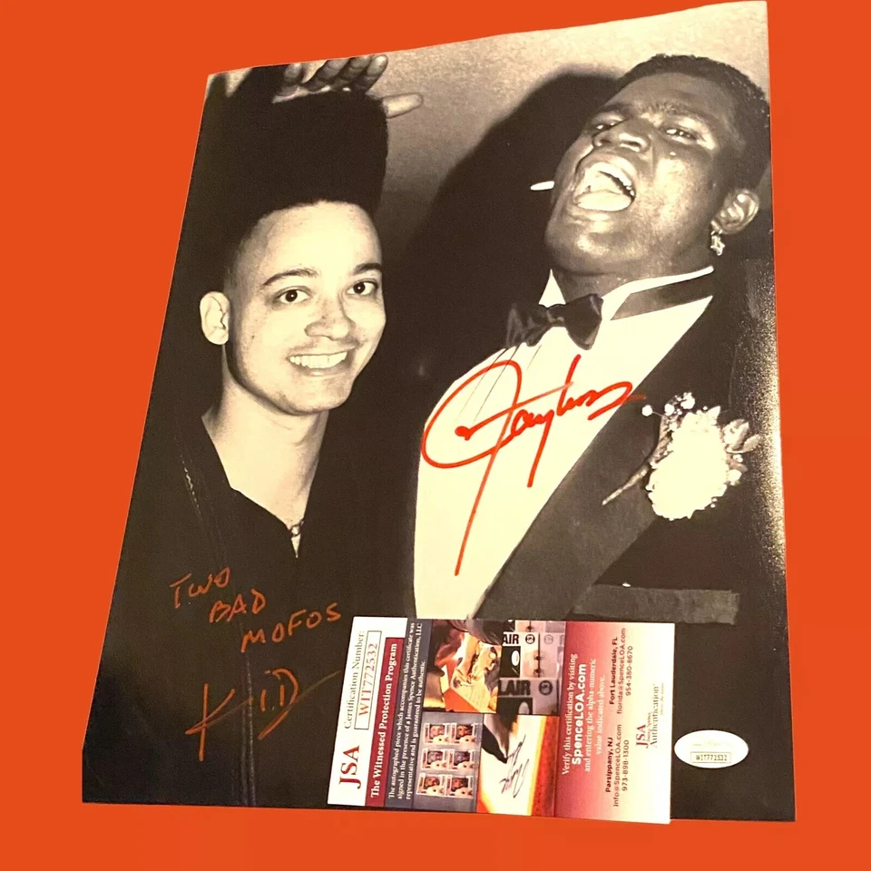 Фотография Лоуренса Тейлора из Зала славы и ребенка с автографом New York GIANTS 11x14 сертификат подлинности JSA - Изображение 1 из 1