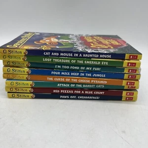 Geronimo Stilton Books Lot of 8 Paperbacks Cat and Mouse Scholastic Paws Off - Picture 1 of 8