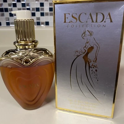 Gel de banho e banho Escada Collection 200 ml. / 6,8 FL. OZ. 80% completo - Imagem 1 de 3