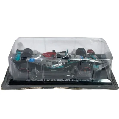 Modellino F1 Ixo Models 1/24 Mercedes AMG Petronas W13 2022 #63 G. Russell - Immagine 1 di 2