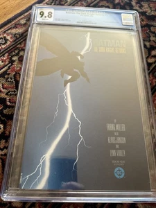 Batman The Dark Knight Returns #1 1st Printing CGC 9.8 1986 White Pages - Bild 1 von 10